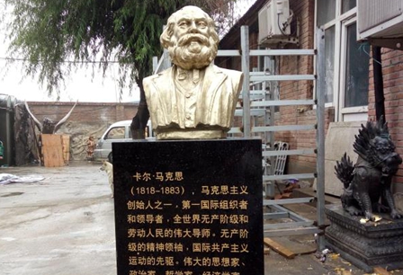 北京雕塑公司分享：玻璃鋼雕塑適合哪些場景雕塑采用